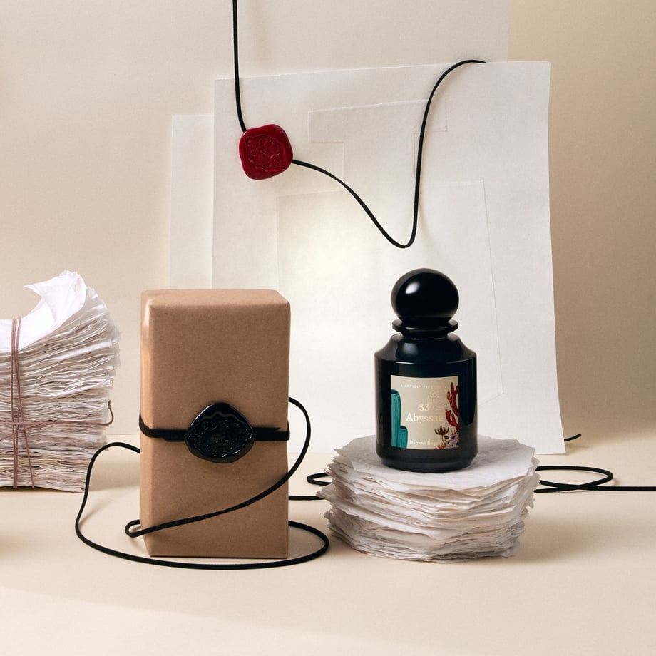 03_MOTHERS_DAY_ABYSSAE_1X1_NO_LOGO (1).jpg